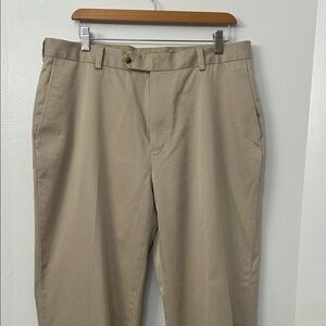 Jos. A. Bank Khaki Traveler’s Collection for Men